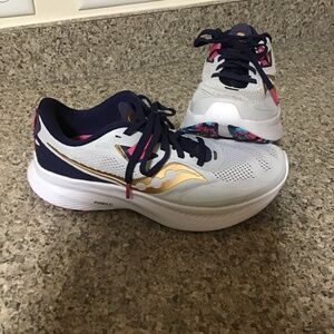 Saucony-Guide 15 Running Shoe